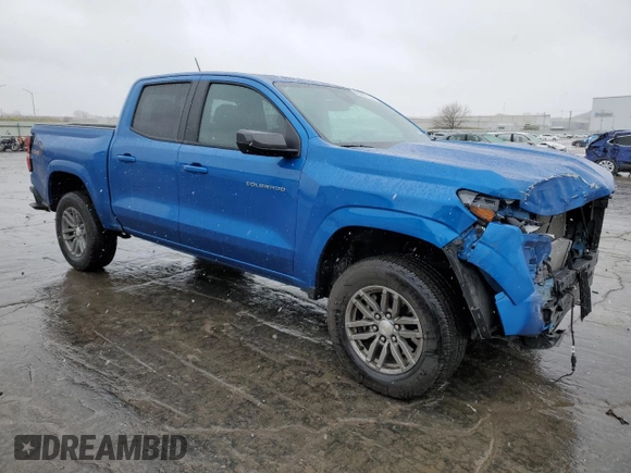 2024 Chevrolet Colorado 4WD LT with VIN 1GCPTCEK5R1125441, listed as a Copart auction lot 88247755 with 24,437 mi miles and Salvage title. Bid and sale history available at DreamBid. Image 4.
