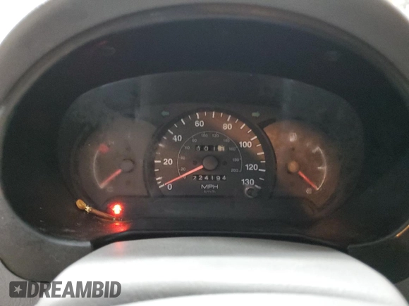 2002 Hyundai Accent with VIN KMHCF35G82U192732, listed as a Copart auction lot 85187074 with 224,194 mi miles and Clean title. Bid and sale history available at DreamBid. Image 9.