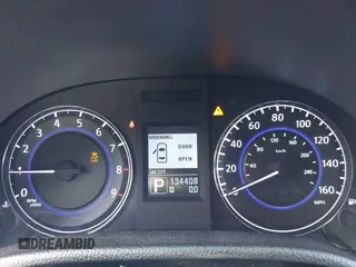 2014 Infiniti Q60 Journey z VIN JN1CV6EK1EM110800, wystawiony jako IAAI lot #41793724 z przebiegiem 134 408 mil mil oraz . Historia ofert i sprzedaży dostępna na DreamBid. Obrazek 7.
