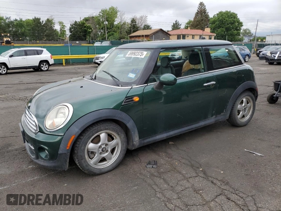 2011 MINI Hardtop с VIN WMWSU3C52BT093673, выставлен на аукционе Copart как лот 59992375 с пробегом 114 919 миль миль и Списание • Salvage title. История ставок и продаж доступна на DreamBid. Изображение 1.