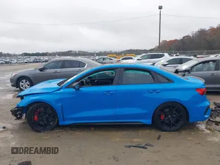 2024 Audi RS 3 z VIN WUAG4DGY9RA902002, wystawiony jako IAAI lot #41061998 z przebiegiem 21 276 mil mil oraz . Historia ofert i sprzedaży dostępna na DreamBid. Obrazek 15.