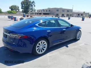 2018 Tesla Model S 75D with VIN 5YJSA1E22JF262269, listed as a IAAI auction lot 42629704 with 131,138 mi miles and . Bid and sale history available at DreamBid. Image 4.