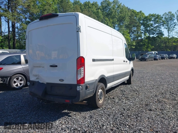 2020 Ford Transit Cargo с VIN 1FTBR1CG7LKB35143, выставлен на аукционе IAAI как лот 42353601 с пробегом 118 549 миль миль и . История ставок и продаж доступна на DreamBid. Изображение 4.