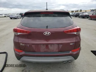 2017 Hyundai Tucson Sport z VIN KM8J33A24HU528007, wystawiony jako Copart lot #54540415 z przebiegiem 83 556 mil mil oraz Szkoda całkowita • Salvage title. Historia ofert i sprzedaży dostępna na DreamBid. Obrazek 6.