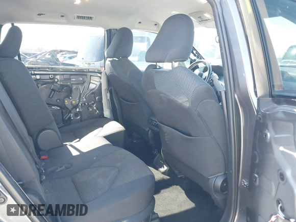 2021 Toyota Highlander L with VIN 5TDBZRBH7MS544245, listed as a IAAI auction lot 41630097 with 64,719 mi miles and . Bid and sale history available at DreamBid. Image 8.
