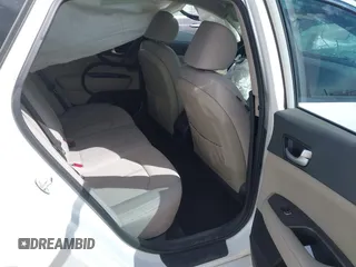 2016 Kia Optima LX z VIN KNAGT4L30G5095415, wystawiony jako IAAI lot #41964937 z przebiegiem 67 303 mil mil oraz . Historia ofert i sprzedaży dostępna na DreamBid. Obrazek 8.