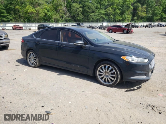 2014 Ford Fusion SE with VIN 3FA6P0HD5ER300367, listed as a Copart auction lot 53481855 with 165,226 mi miles and Salvage Title. Bid and sale history available at carsss.com. Image 4.
