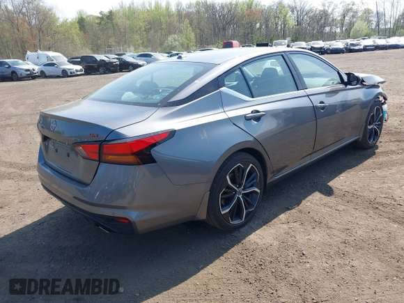 2024 Nissan Altima SR with VIN 1N4BL4CV4RN301228, listed as a IAAI auction lot 42117412 with 5,982 mi miles and . Bid and sale history available at DreamBid. Image 4.