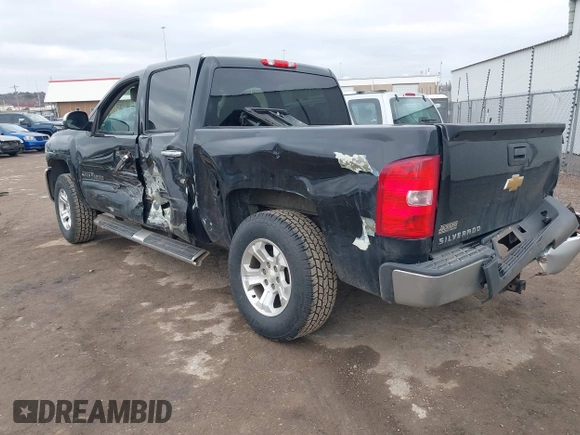 2013 Chevrolet Silverado 1500 LS with VIN 3GCPKREA2DG301949, listed as a IAAI auction lot 41532183 with 200,627 mi miles and . Bid and sale history available at DreamBid. Image 3.
