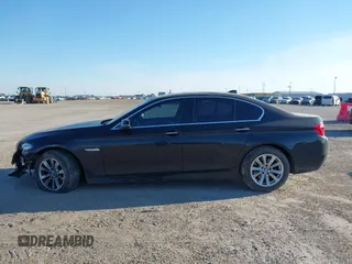 2015 BMW 5 Series 528i xDrive with VIN WBA5A7C52FD624898, listed as a IAAI auction lot 41004092 with 99,668 mi miles and . Bid and sale history available at carsss.com. Image 13.