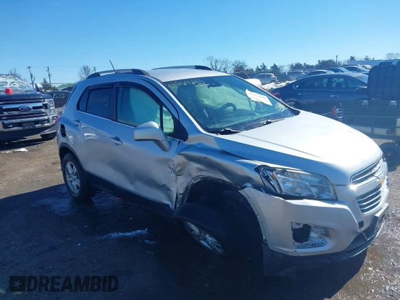 2015 Chevrolet Trax LT with VIN 3GNCJRSB8FL255740, listed as a IAAI auction lot 41561643 with 144,671 mi miles. Bid and sale history available at carsss.com. Image 6.