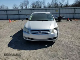 2007 Toyota Avalon XL z VIN 4T1BK36BX7U194144, wystawiony jako Copart lot #48680825 z przebiegiem 189 497 mil mil oraz Szkoda całkowita • Salvage title. Historia ofert i sprzedaży dostępna na DreamBid. Obrazek 10.
