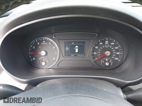 2016 Kia Sorento LX with VIN 5XYPGDA38GG066570, listed as a IAAI auction lot 42205199 with 179,101 mi miles and . Bid and sale history available at DreamBid. Image 7.