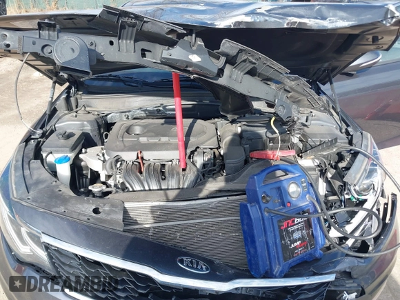 2019 Kia Optima LX with VIN 5XXGT4L34KG314075, listed as a IAAI auction lot 41656527 with 72,131 mi miles. Bid and sale history available at carsss.com. Image 10.