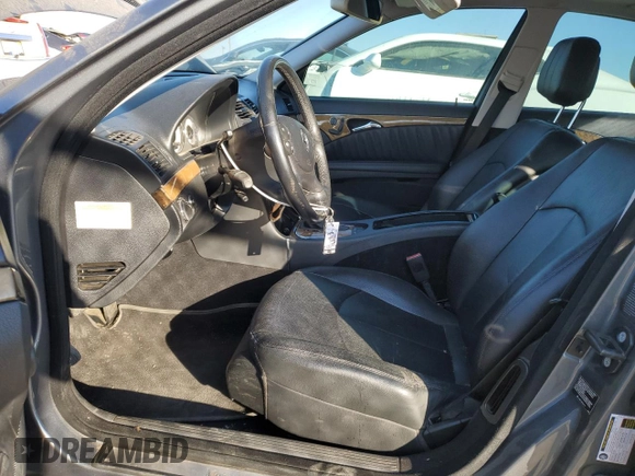 2007 Mercedes-Benz E 550 with VIN WDBUF72X57B086440, listed as a Copart auction lot 42975855 with 178,032 mi miles and Salvage Title. Bid and sale history available at DreamBid. Image 7.