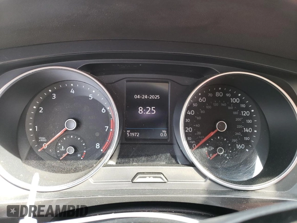 2018 Volkswagen Tiguan SEL z VIN 3VV2B7AX7JM119297, wystawiony jako Copart lot #54416195 z przebiegiem 51 972 mil mil oraz Szkoda całkowita • Salvage title. Historia ofert i sprzedaży dostępna na DreamBid. Obrazek 9.
