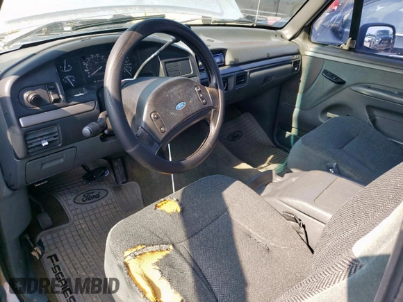 1993 Ford F-150 с VIN 1FTEX15N4PKA51088, выставлен на аукционе Copart как лот 59482355 с пробегом 266 050 миль миль и Чистый • Clean title. История ставок и продаж доступна на DreamBid. Изображение 8.