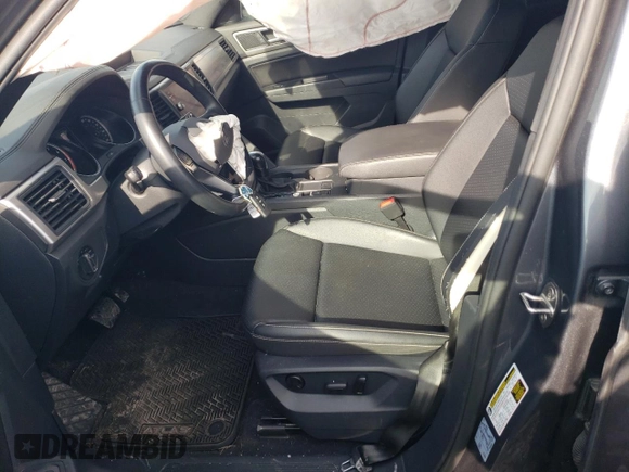 2020 Volkswagen Atlas SE with VIN 1V23C2CA9LC218203, listed as a Copart auction lot 47288324 with 64,261 mi miles and . Bid and sale history available at DreamBid. Image 7.