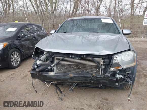2013 Dodge Avenger SXT z VIN 1C3CDZCB6DN521644, wystawiony jako IAAI lot #41877213 z przebiegiem 111 420 mil mil oraz . Historia ofert i sprzedaży dostępna na DreamBid. Obrazek 6.