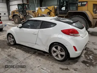 2013 Hyundai Veloster w/Black Int with VIN KMHTC6AD0DU109674, listed as a Copart auction lot 46093195 with 150,151 mi miles and Clean Title. Bid and sale history available at carsss.com. Image 2.