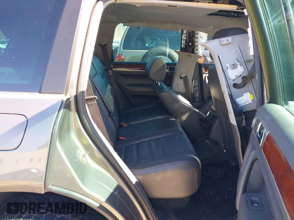 2010 Volkswagen Touareg VR6 with VIN WVGBF7A96AD004069, listed as a IAAI auction lot 41972994 with Not Provided miles and . Bid and sale history available at DreamBid. Image 8.