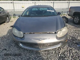 1999 Chrysler Concorde z VIN 2C3HD46J3XH693087, wystawiony jako Copart lot #67992073 z przebiegiem 196 976 mil mil oraz Tytuł czysty. Historia ofert i sprzedaży dostępna na DreamBid. Obrazek 5.