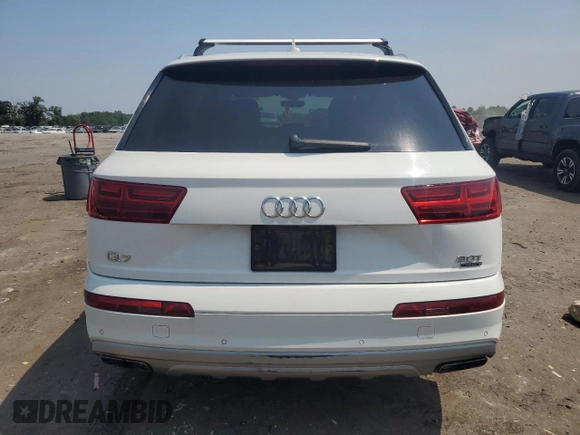 2018 Audi Q7 Premium with VIN WA1AAAF72JD053945, listed as a Copart auction lot 60673375 with 190,963 mi miles and Salvage title. Bid and sale history available at DreamBid. Image 6.