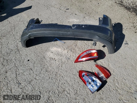 2018 Ford C-Max SE z VIN 1FADP5AU9JL104617, wystawiony jako Copart lot #54797485 z przebiegiem 91 757 mil mil oraz Szkoda całkowita • Salvage title. Historia ofert i sprzedaży dostępna na DreamBid. Obrazek 12.