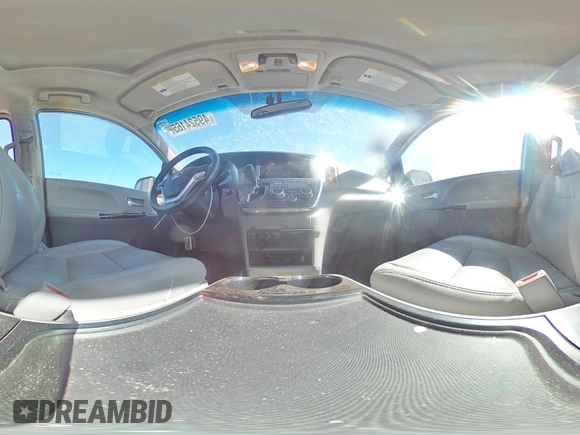 2017 Toyota Sienna XLE Auto Access Seat with VIN 5TDYZ3DC5HS889336, listed as a Copart auction lot 49524165 with 89,005 mi miles and Salvage Title. Bid and sale history available at carsss.com. Image 13.