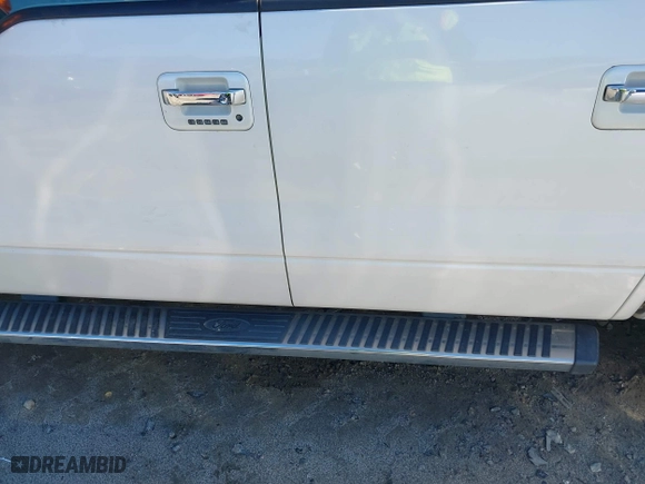 2013 Ford F-150 XL with VIN 1FTFW1CT5DKF35064, listed as a IAAI auction lot 41373233 with 231,397 mi miles. Bid and sale history available at carsss.com. Image 14.