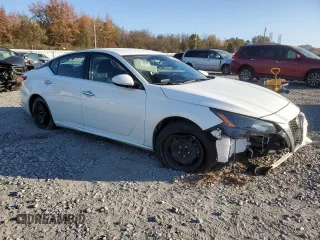 2022 Nissan Altima 2.5 S with VIN 1N4BL4BV5NN308605, listed as a Copart auction lot 82768194 with 43,016 mi miles and Salvage Title. Bid and sale history available at carsss.com. Image 4.