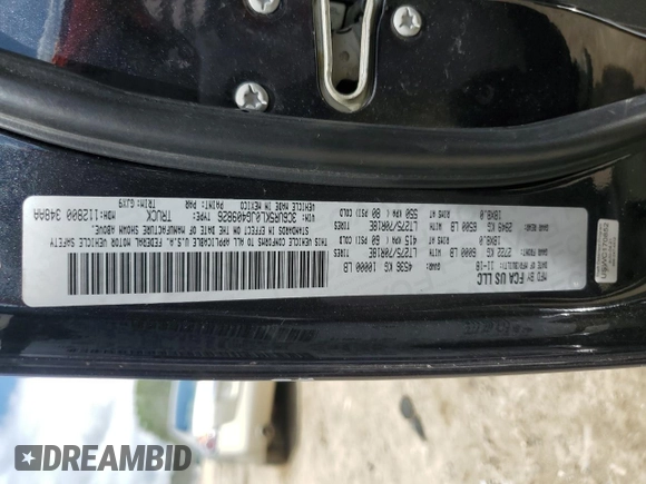 2018 Ram 2500 Laramie with VIN 3C6UR5KL0JG409826, listed as a Copart auction lot 59478665 with 262,261 mi miles and Salvage title. Bid and sale history available at DreamBid. Image 12.