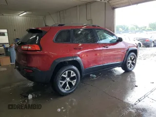 2017 Jeep Cherokee Trailhawk z VIN 1C4PJMBB2HW517312, wystawiony jako Copart lot #60502005 z przebiegiem 99 998 mil mil oraz Szkoda całkowita • Salvage title. Historia ofert i sprzedaży dostępna na DreamBid. Obrazek 3.