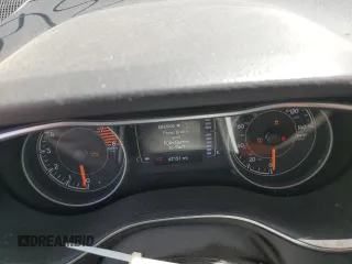 2020 Jeep Cherokee Latitude Plus z VIN 1C4PJMLX9LD510176, wystawiony jako Copart lot #55903585 z przebiegiem 67 151 mil mil oraz Szkoda całkowita • Salvage title. Historia ofert i sprzedaży dostępna na DreamBid. Obrazek 9.