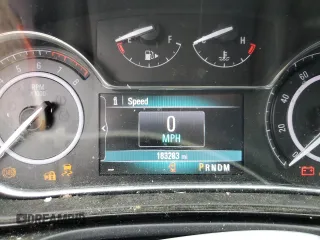 2015 Buick Regal Premium I z VIN 2G4GN5EX0F9196261, wystawiony jako Copart lot #56663625 z przebiegiem 183 283 mil mil oraz Czysty tytuł • Clean title. Historia ofert i sprzedaży dostępna na DreamBid. Obrazek 9.