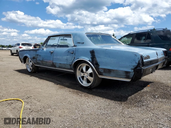 1967 Oldsmobile Cutlass with VIN 3383971100454, listed as a Copart auction lot 61022954 with 83,594 mi miles and Clean Title. Bid and sale history available at DreamBid. Image 2.