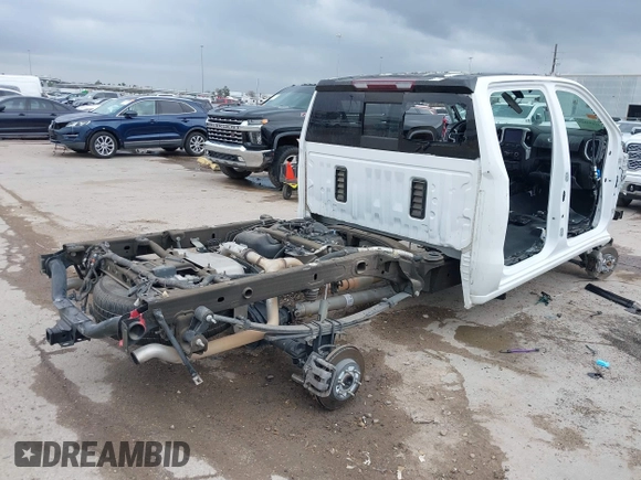 2020 Chevrolet Silverado 1500 LT Trail Boss with VIN 3GCPYFEDXLG418538, listed as a IAAI auction lot 41691019 with 1 mi miles. Bid and sale history available at carsss.com. Image 4.