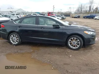 2019 Ford Fusion SE with VIN 3FA6P0HD4KR248841, listed as a IAAI auction lot 41880543 with 87,803 mi miles. Bid and sale history available at carsss.com. Image 13.