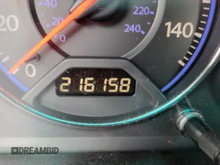 2005 Honda Civic LX z VIN 2HGES16505H585515, wystawiony jako IAAI lot #41746972 z przebiegiem 216 158 mil mil oraz . Historia ofert i sprzedaży dostępna na DreamBid. Obrazek 6.