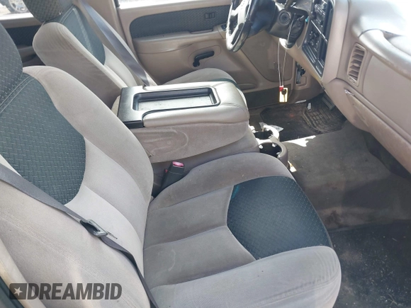 2004 Chevrolet Avalanche Z66 with VIN 3GNEC12T64G261328, listed as a IAAI auction lot 41557713 with 254,480 mi miles and . Bid and sale history available at DreamBid. Image 5.