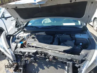 2015 Hyundai Sonata Limited with VIN 5NPE34AF2FH035464, listed as a IAAI auction lot 41824698 with 130,801 mi miles and . Bid and sale history available at carsss.com. Image 10.