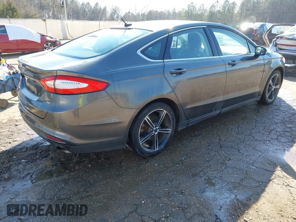 2015 Ford Fusion SE with VIN 1FA6P0HD2F5105136, listed as a IAAI auction lot 41688771 with 100,655 mi miles and . Bid and sale history available at DreamBid. Image 4.