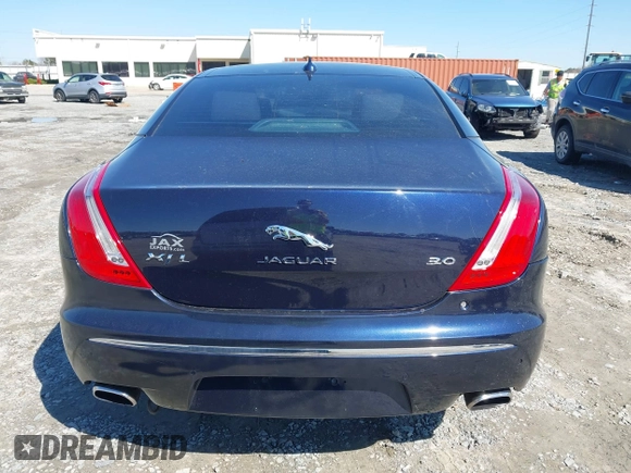 2014 Jaguar XJ Portfolio with VIN SAJWA2GZ4E8V60251, listed as a IAAI auction lot 41778702 with 45,180 mi miles and . Bid and sale history available at DreamBid. Image 16.
