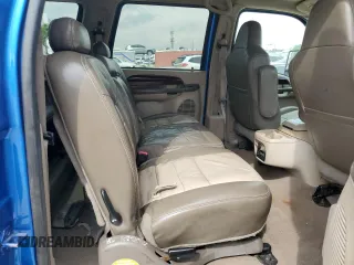 2003 Ford Excursion Limited z VIN 1FMSU43P63EC79535, wystawiony jako Copart lot #50587625 z przebiegiem 181 298 mil mil oraz Czysty tytuł • Clean title. Historia ofert i sprzedaży dostępna na DreamBid. Obrazek 11.