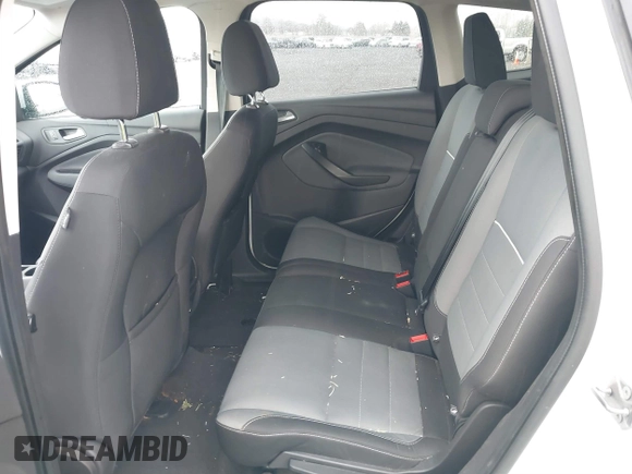 2013 Ford Escape SE with VIN 1FMCU9G93DUA17816, listed as a IAAI auction lot 41688140 with 129,738 mi miles. Bid and sale history available at carsss.com. Image 8.