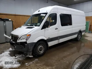 2011 Freightliner Sprinter with VIN WDRPE8CCXB5547450, listed as a Copart auction lot 43731135 with 212,275 mi miles and Clean Title. Bid and sale history available at DreamBid. Image 1.