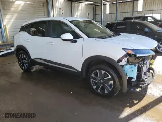 2025 Nissan Kicks SV with VIN 3N8AP6CB5SL352968, listed as a Copart auction lot 50879905 with 3,846 mi miles and Clean Title. Bid and sale history available at carsss.com. Image 4.