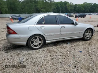 2002 Mercedes-Benz C z VIN WDBRF65J32F157367, wystawiony jako Copart lot #59039565 z przebiegiem 171 931 mil mil oraz Czysty tytuł • Clean title. Historia ofert i sprzedaży dostępna na DreamBid. Obrazek 3.