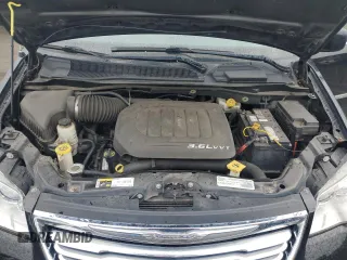 2016 Chrysler Town & Country Touring with VIN 2C4RC1BG9GR261058, listed as a Copart auction lot 52761265 with 70,288 mi miles and Salvage Title. Bid and sale history available at DreamBid. Image 12.