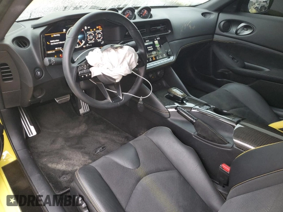 2023 Nissan Z Performance z VIN JN1BZ4BH1PM310365, wystawiony jako Copart lot #73693544 z przebiegiem 10 320 mil mil oraz Szkoda całkowita • Salvage title. Historia ofert i sprzedaży dostępna na DreamBid. Obrazek 8.